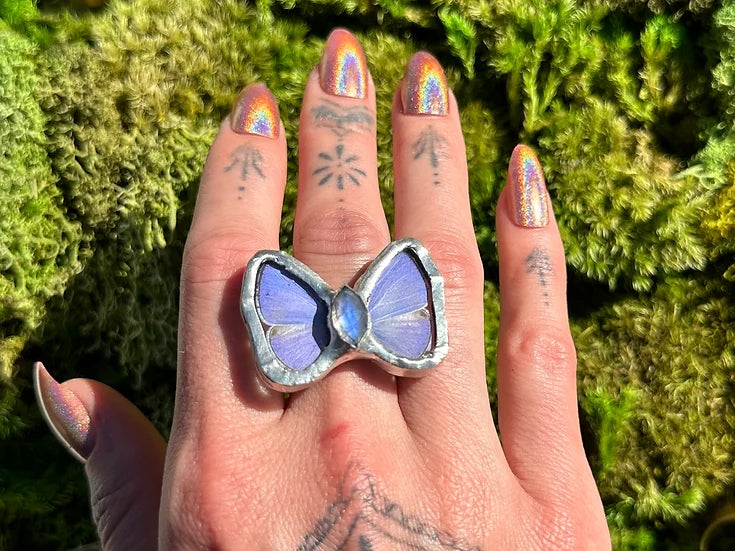 Iris ~ Ring