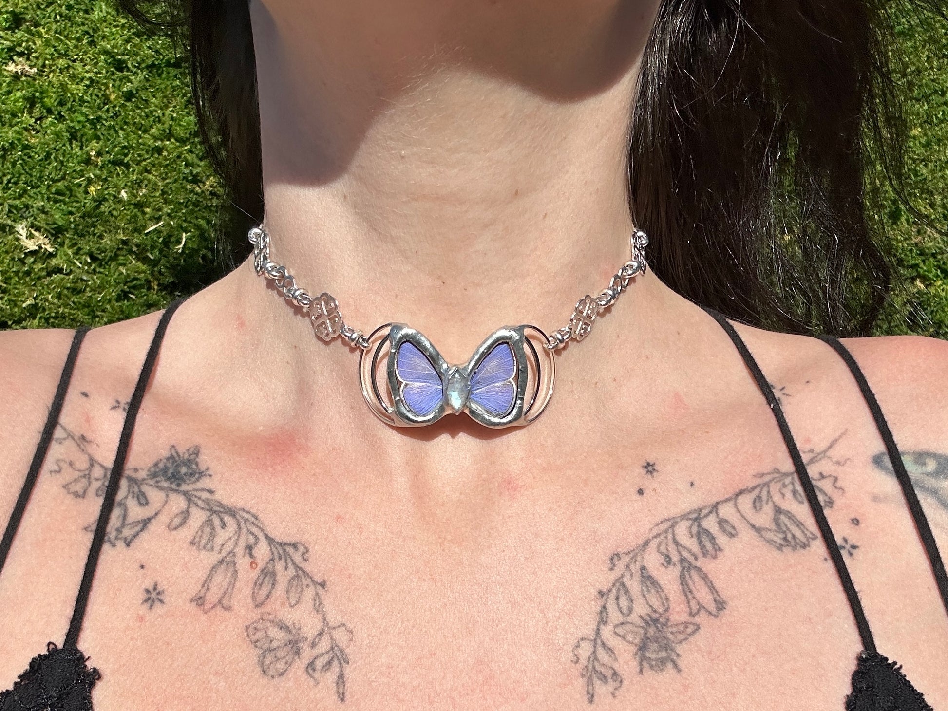 Iris ~ Choker